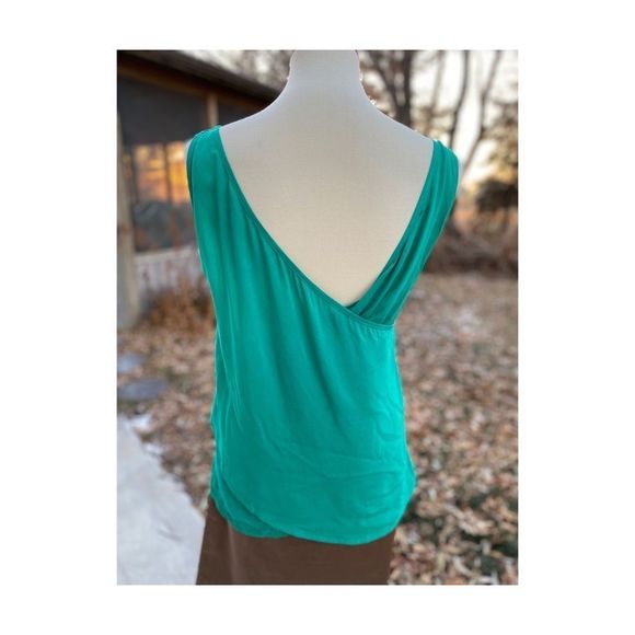 Kelly Green Wrap Tank Top Blouse Casual Athleisure - Picture 8 of 16